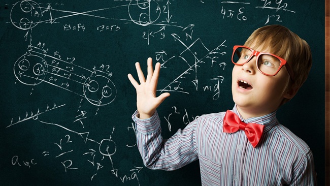 Những dấu hiệu cho biết con bạn có chỉ số IQ cao hơn những đứa trẻ khác-1