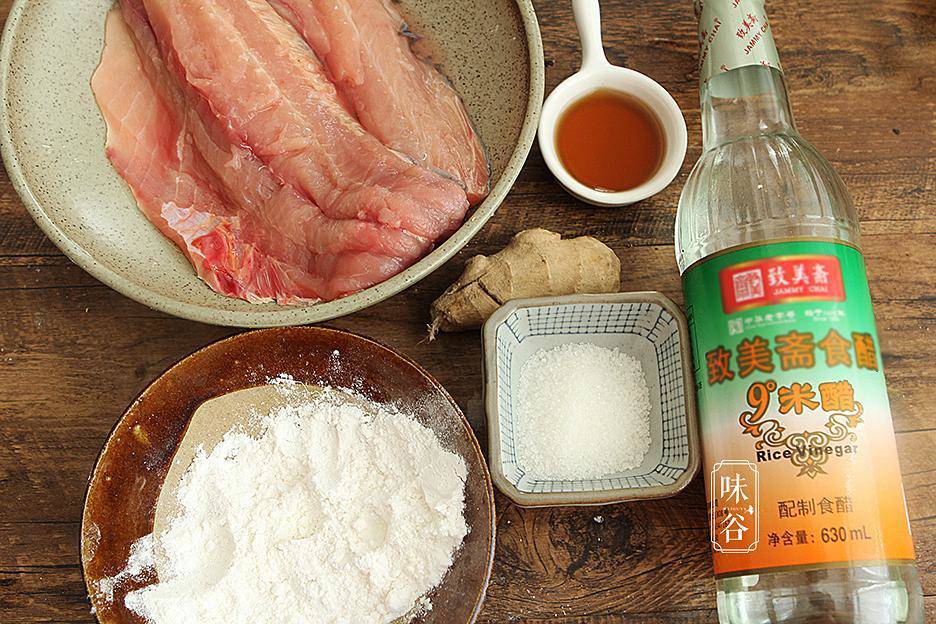 Cá sốt chua ngọt hình hoa cúc ngon, đẹp, ai cũng thốt lên sát thủ nồi cơm đây rồi!-1