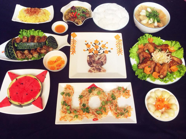 Cuối tuần, nhiều chị em tranh thủ cúng Táo quân sớm, khoe nhau mâm cỗ thịnh soạn hết nấc-4