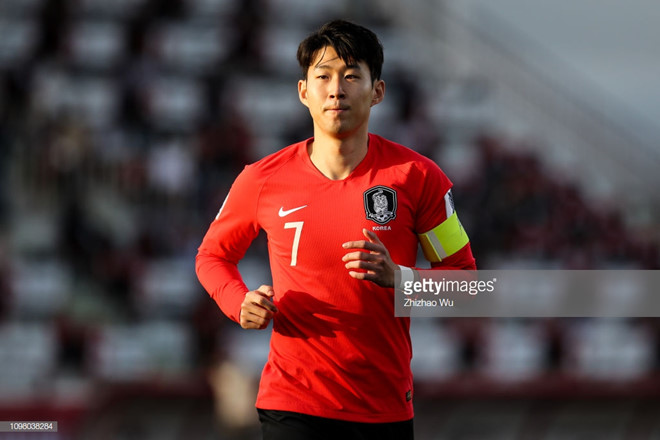 6 ‘nam thần sân cỏ’ ở Asian Cup 2019 được lòng fan nữ-7