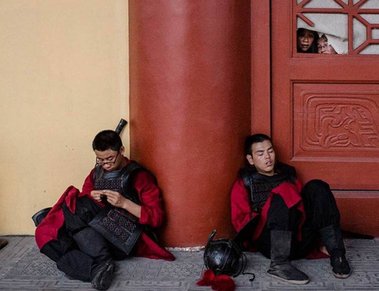 Cảnh tủi nhục, lương bèo bọt của diễn viên quần chúng ở Trung Quốc-9