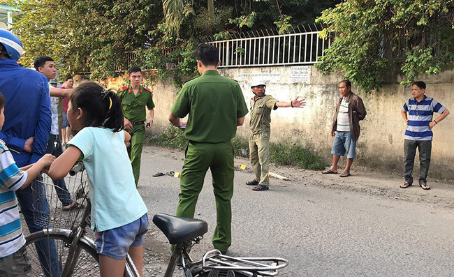 Người phụ nữ ở Sài Gòn bị bạn trai dùng kéo đâm gần 20 nhát vào chỗ nhạy cảm-1