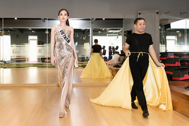 Lê Âu Ngân Anh lên tiếng khi bị thầy dạy catwalk tố mua giải, biết trước câu hỏi ứng xử-2