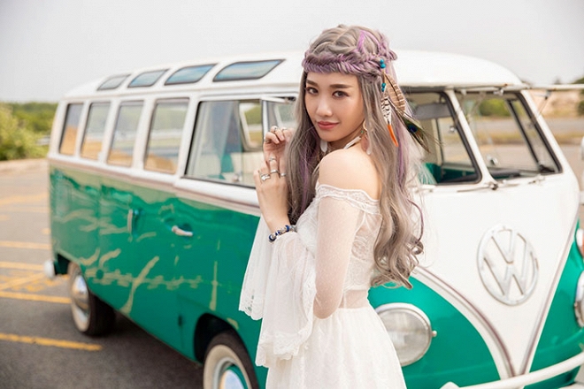 Hari Won hoá cô gái di gan, đầy mộng mị với tạo hình mới lạ-4