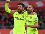 Messi ghi dấu trong 4 bàn thắng, Barca vào tứ kết thuyết phục-3