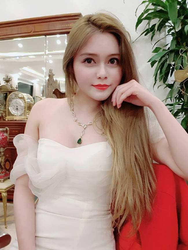 Nhan sắc gợi cảm của 2 hot girl lần đầu xuất hiện trong Táo quân 2019-3