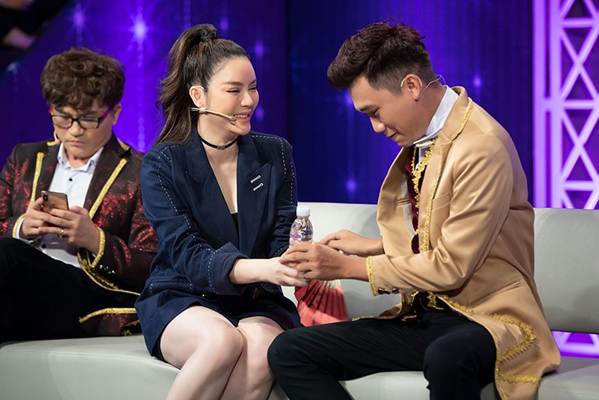 Mr. Cần Trô Xuân Nghị tình bể bình bên Lý Nhã Kỳ-8