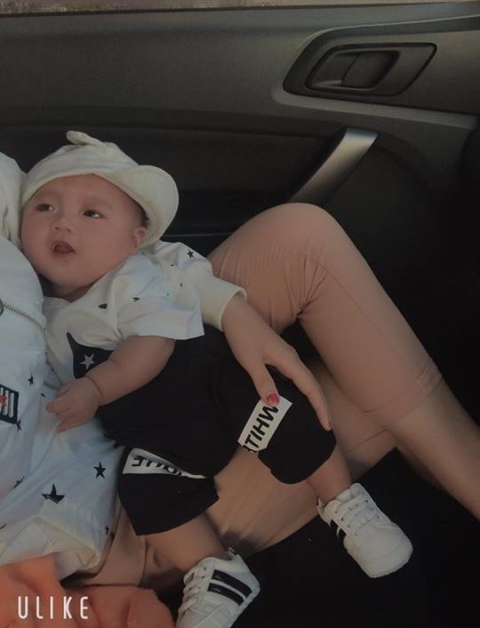 Khoe ảnh dậy thì thành công của con, mẹ trẻ gây xúc động vì câu chuyện phía sau-12