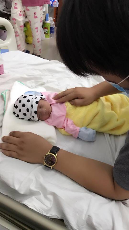 Khoe ảnh dậy thì thành công của con, mẹ trẻ gây xúc động vì câu chuyện phía sau-3