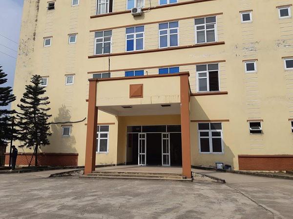 Gia đình muốn mổ đẻ, bệnh viện nói đẻ thường được, sau khi chào đời bé trai chết não-2