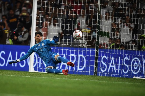 CĐV Nhật Bản: Thắng Iran dễ hơn cả Việt Nam-2