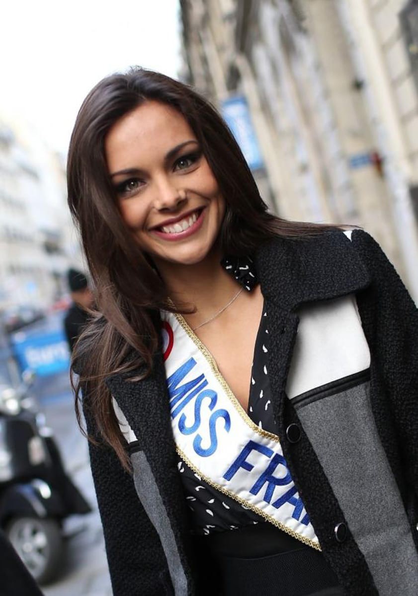 HHen Niê bên dàn Hoa hậu của các Hoa hậu các năm: Toàn nhan sắc nữ thần, body nóng bỏng đến khó rời mắt!-22