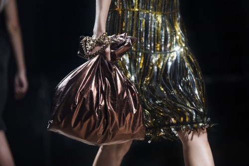 Chiếc làn nhựa đi chợ hàng hiệu giá 60 triệu đồng-5