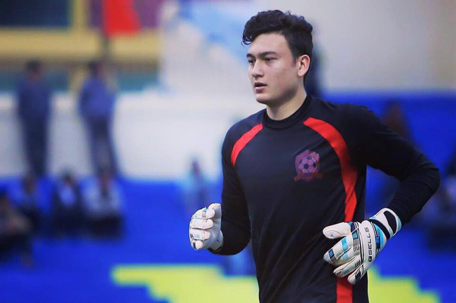 Rò rỉ ảnh Lâm Tây đi nghỉ dưỡng ở Nha Trang, fan lại phát cuồng vì ảnh đời thường đẹp xuất sắc-3