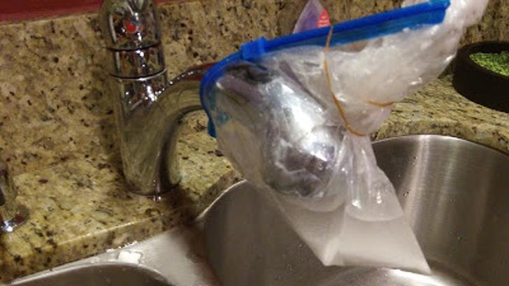 10 mẹo làm sạch vật dụng nhà bếp trong tích tắc vào những ngày cuối năm bận rộn-8