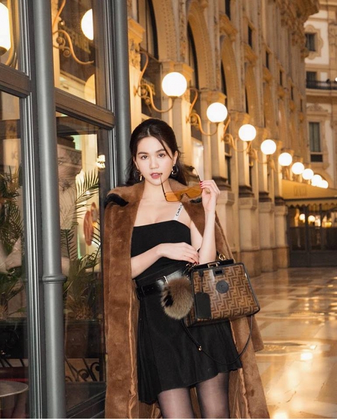Ngọc Trinh phủ hàng hiệu từ đầu tới chân, sải bước ở kinh đô thời trang Milan-6
