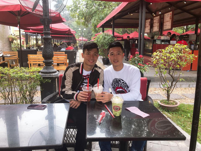 Nghỉ xả hơi ăn Tết, dàn hot boy đội tuyển Việt Nam thi nhau khoe nhà mới, đi chơi cùng bạn gái-13