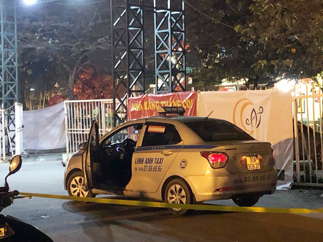 Tài xế nghi bị cứa cổ gần SVĐ Mỹ Đình là người hiền lành chịu khó, vợ nạn nhân đang mang bầu bé thứ 2-2