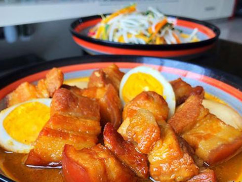 Thịt kho tiêu ngon đậm, béo ngậy với cách làm đơn giản-7