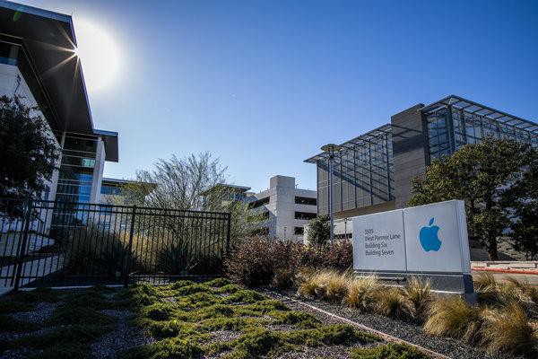 Tại sao Apple không thể sản xuất máy tính tại Mỹ? Vì người Mỹ chẳng thể sản xuất nổi con ốc vít-1