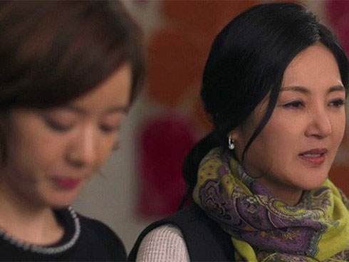 Con ốm nhập viện vẫn bị bắt về quê ăn Tết, nàng dâu ra tối hậu thư khiến mẹ chồng cũng phải e dè-4