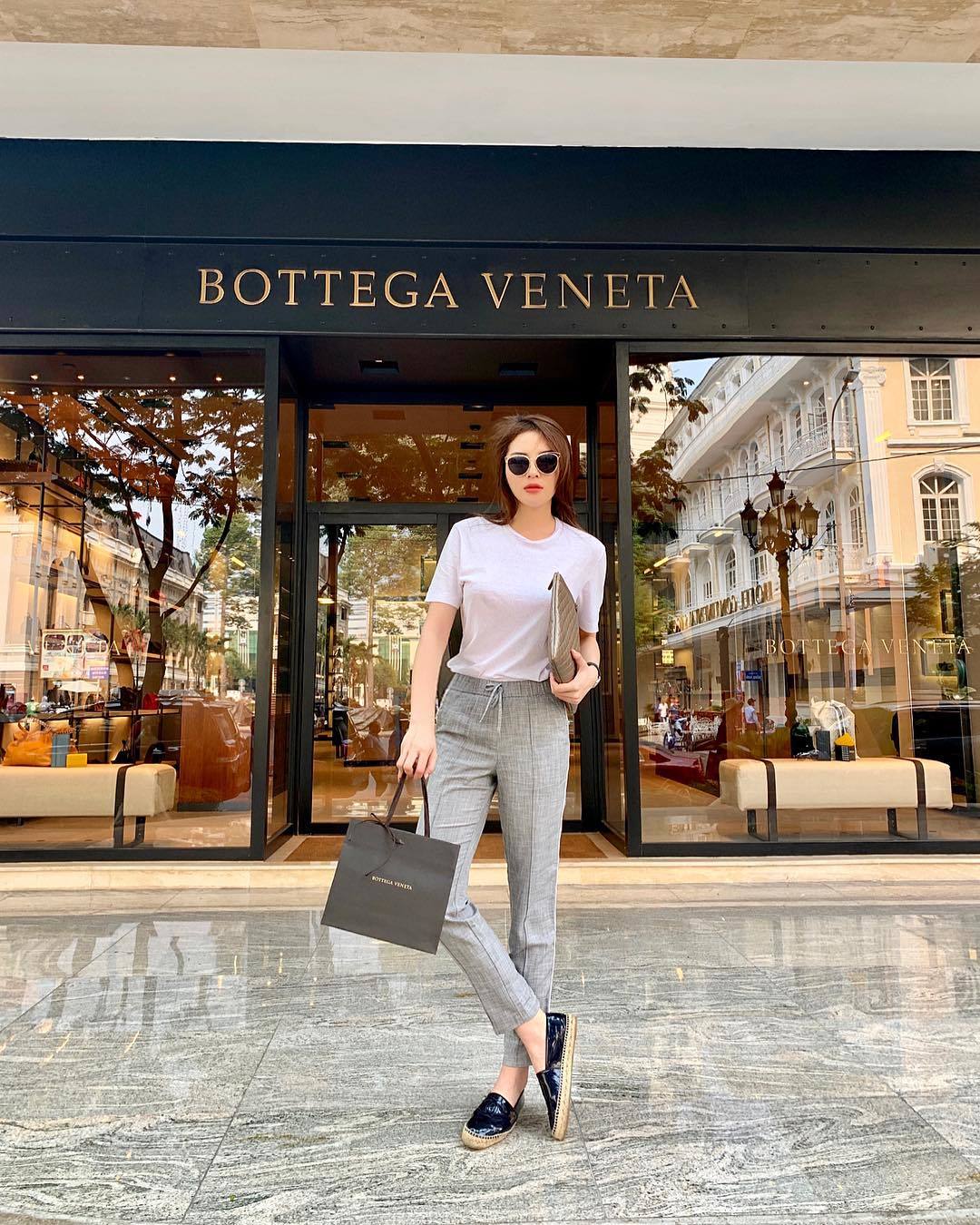 Hoa hậu Jennifer Phạm bất ngờ tái ngộ chồng cũ Quang Dũng-5