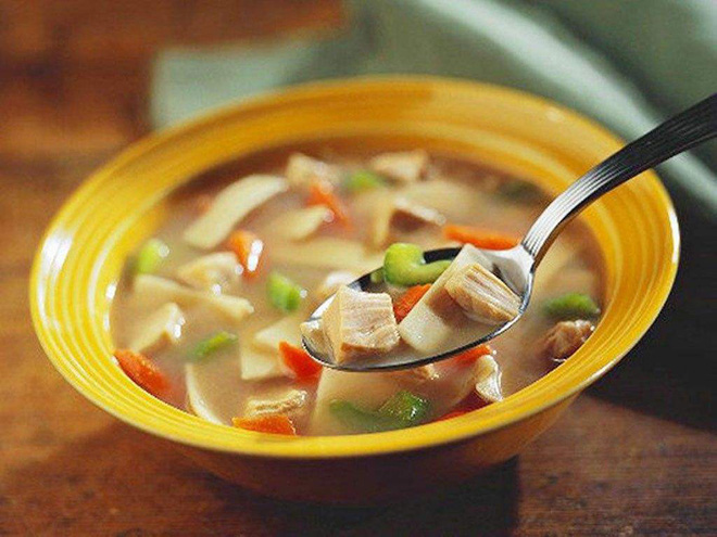 Canh nên là món chính trong bữa ăn: Những người cần đặc biệt chú ý khi ăn để không bị bệnh-1