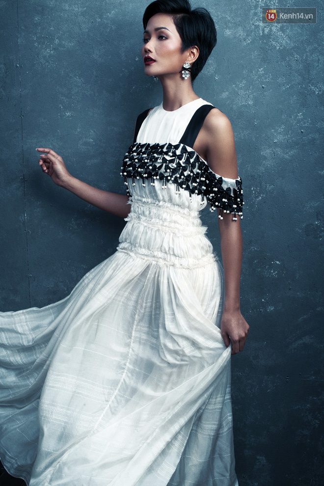 Học vấn của dàn Hoa hậu đình đám nhất thế giới 2018, Việt Nam góp mặt 2 đại diện với thành tích chẳng kém ai-18