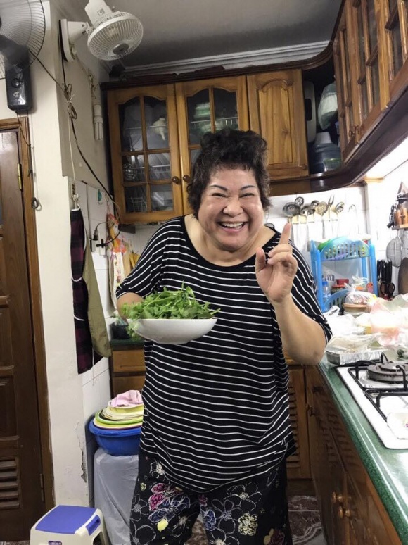 Chuyện tình duyên lận đận đẫm nước mắt của các nữ danh hài nổi tiếng-18