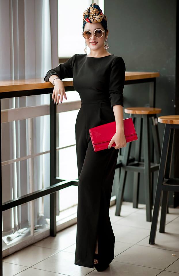 Chuyện tình duyên lận đận đẫm nước mắt của các nữ danh hài nổi tiếng-28