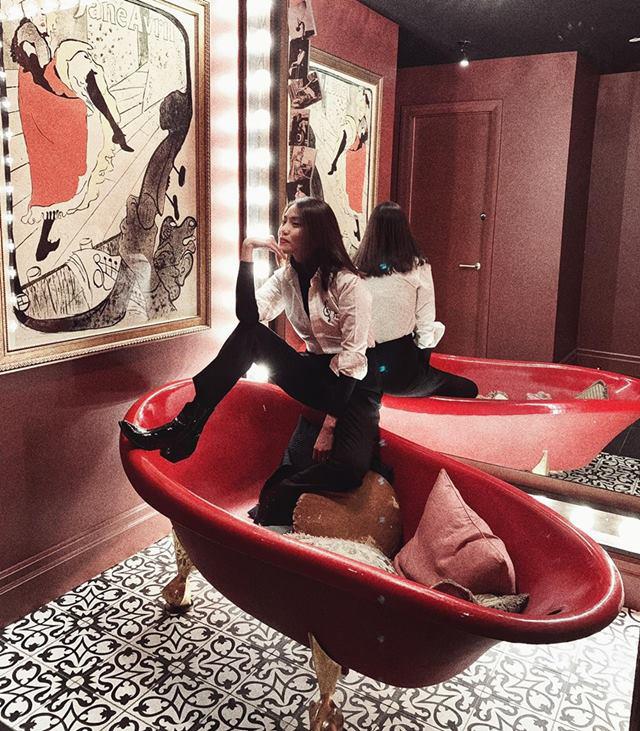 Ơn giời, năm hết tết đến Lan Khuê cũng chịu xuống tóc” trẻ trung sành điệu thế này đây-13