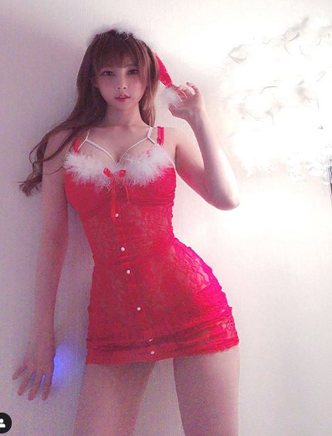 Người mẫu Trung Quốc kiếm tiền núi nhờ chỉ chụp quảng cáo trong phòng ngủ-9