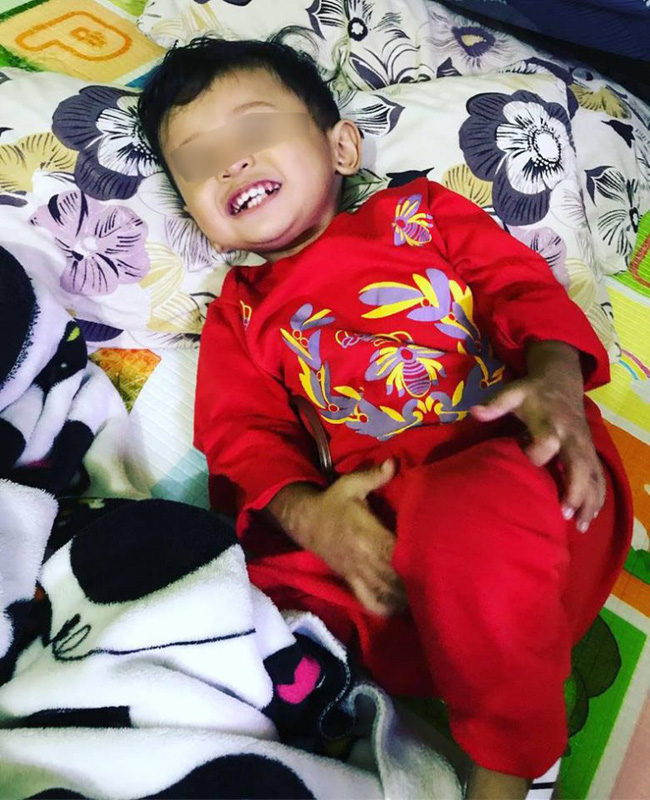 Con bị nhiễm vi khuẩn ăn thịt người, mẹ hối hận tột độ vì đã phớt lờ điều tưởng chừng như vô hại này-3