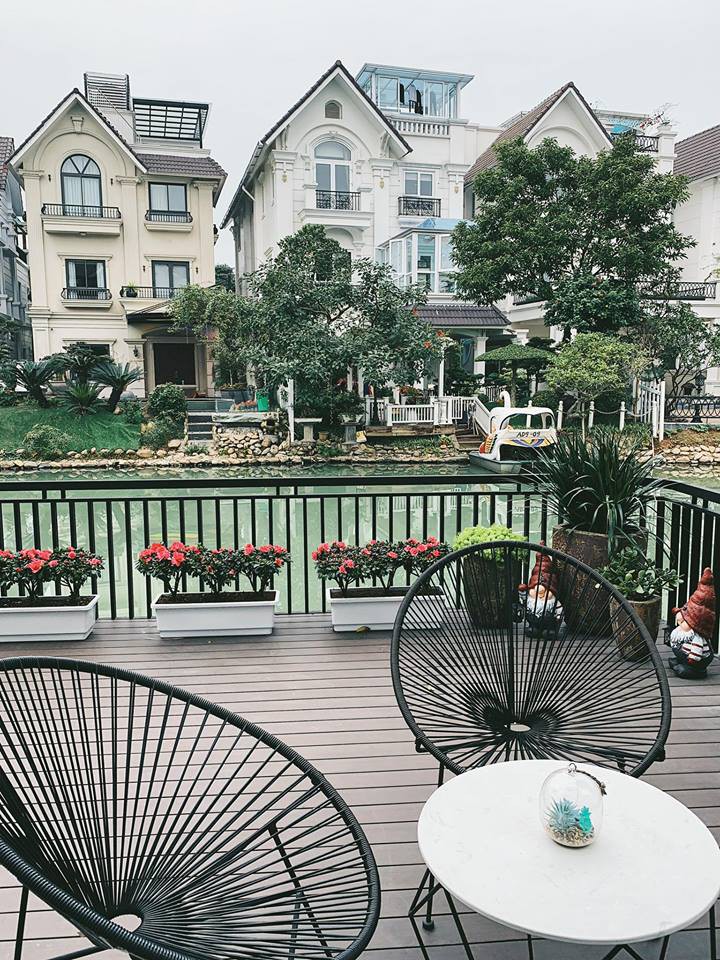 Sao Vbiz trang hoàng nhà cửa đón năm mới: Người xa hoa lộng lẫy, người giản đơn vẫn đủ đầy vị Tết!-14