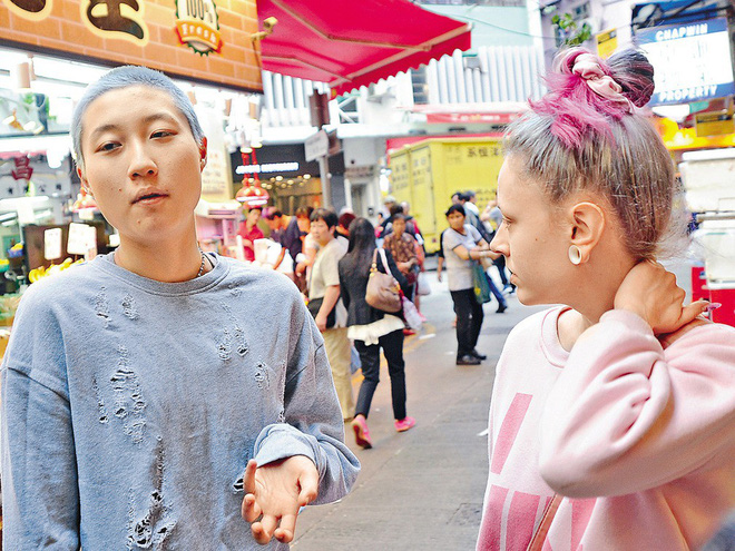 Vợ Thành Long: Yêu chồng hơn cả bản thân, đánh đổi thanh xuân và cái kết xúc động ở tuổi 66-8