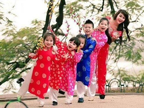 “Mẹ ơi, hãy cho con nghỉ Tết đi!”