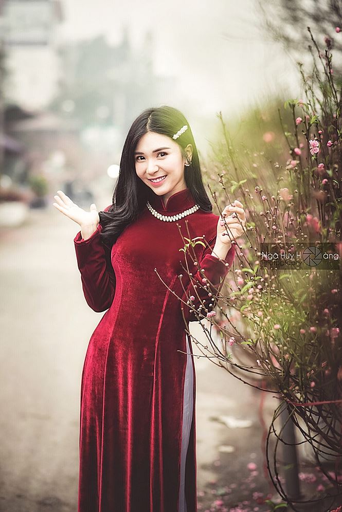 Thanh Bi tung ảnh áo dài xinh đẹp đón Tết-6