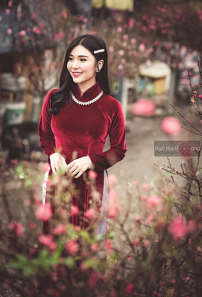 Thanh Bi tung ảnh áo dài xinh đẹp đón Tết-7