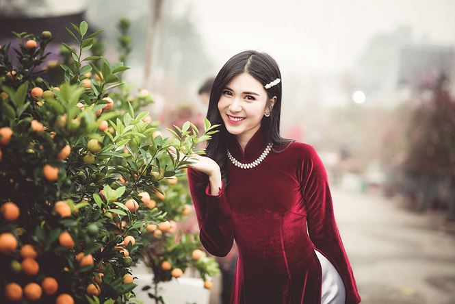 Thanh Bi tung ảnh áo dài xinh đẹp đón Tết-8