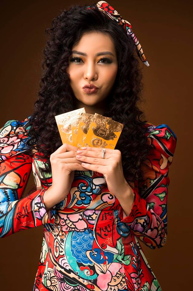 Diễn viên Thanh Hương khác lạ với style áo dài, tóc xù trong bộ ảnh đón Tết-10