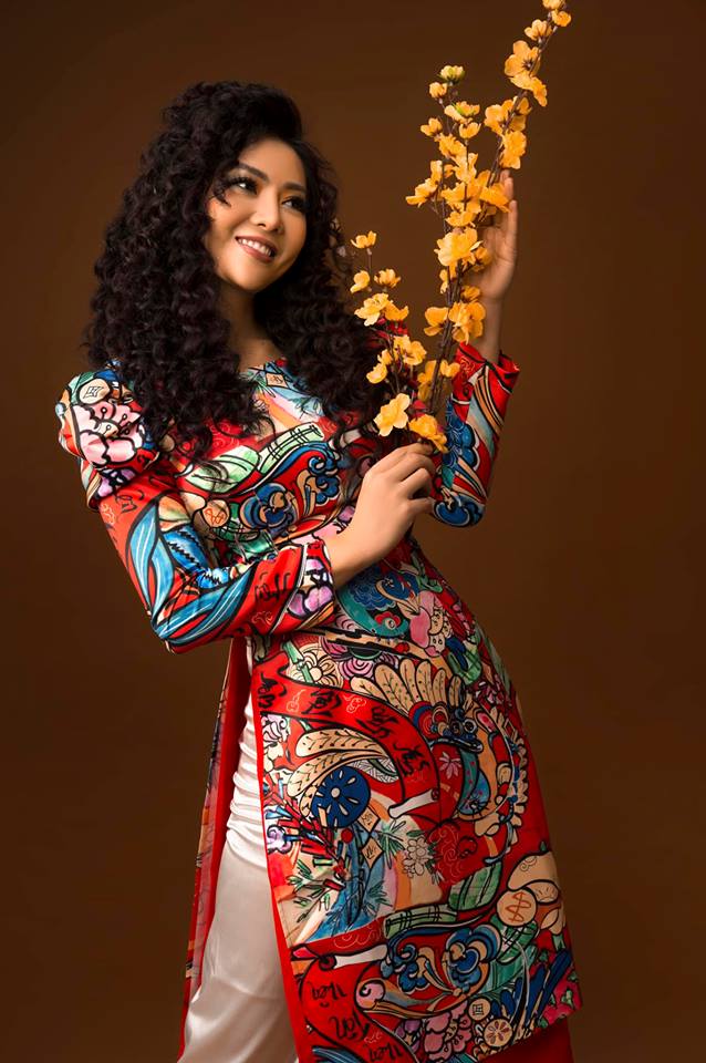 Diễn viên Thanh Hương khác lạ với style áo dài, tóc xù trong bộ ảnh đón Tết-5