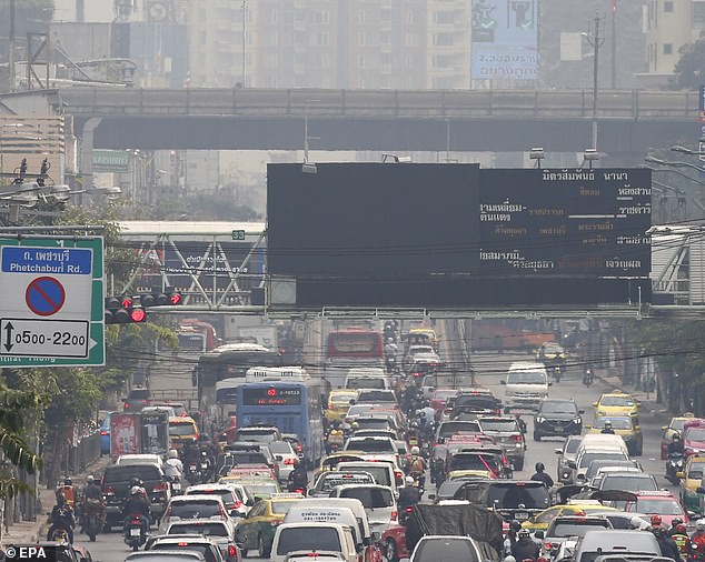 Thái Lan: Ô nhiễm quá nặng tại Bangkok khiến nhiều người dân ho ra máu-2