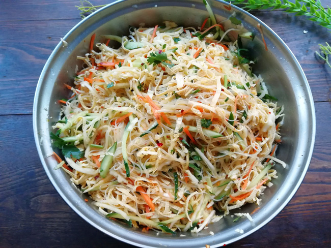 Mâm cỗ ngày Tết không thể thiếu món nộm, vừa giải ngán lại còn giúp giữ dáng đẹp da-9