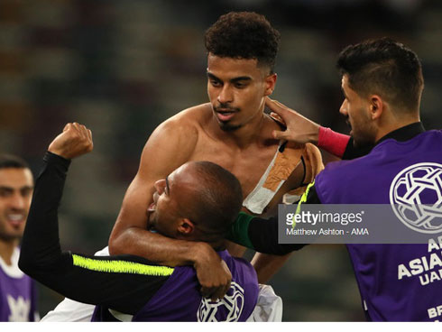 Bài học mang tên Việt Nam giúp Qatar đánh bại Nhật Bản, vô địch Asian Cup thế nào?-2