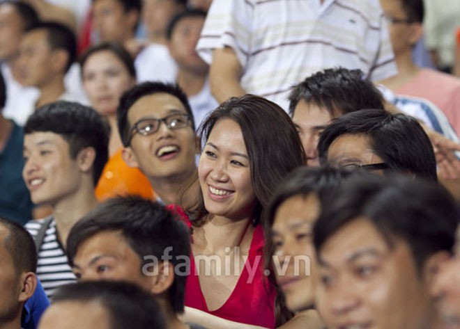 Ngắm mặt mộc không son phấn của dàn Hoa hậu Việt tuổi Hợi-10