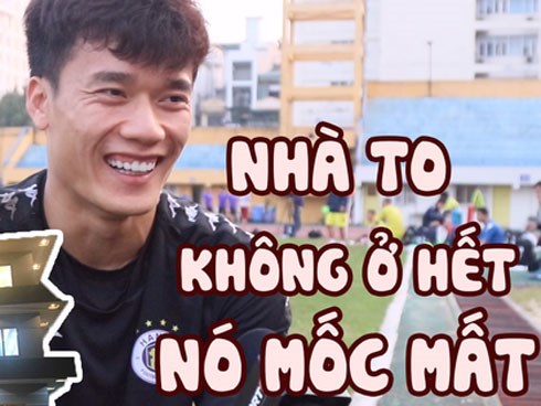 'Người tình' Đức Chinh xây nhà mới, Bùi Tiến Dũng hài hước: 'Nhà to quá, tôi xin một phòng nhưng cậu ấy không cho'