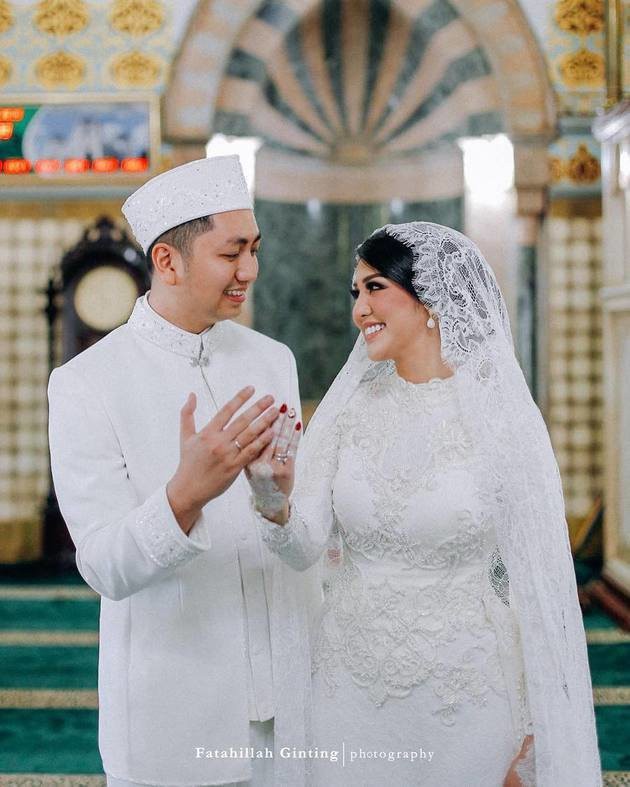 Hoa hậu đẹp nhất thế giới năm 2016 lộng lẫy hút hồn trong đám cưới với con trai cựu thống đốc-9