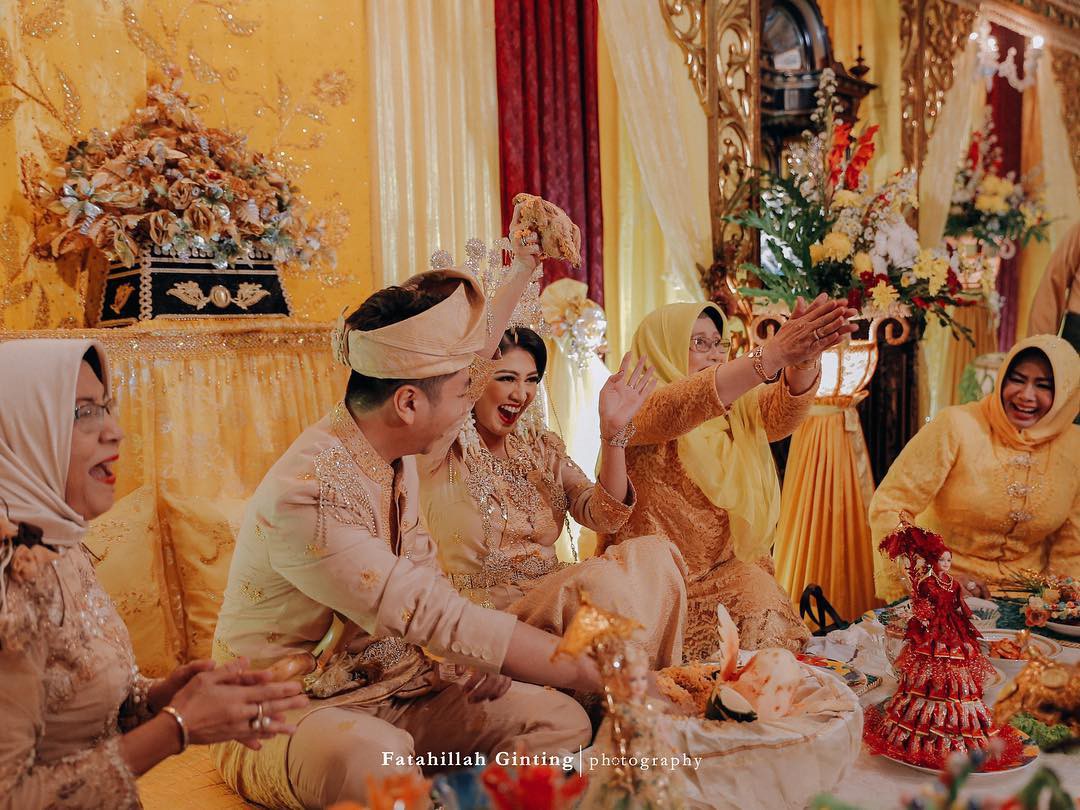 Hoa hậu đẹp nhất thế giới năm 2016 lộng lẫy hút hồn trong đám cưới với con trai cựu thống đốc-7