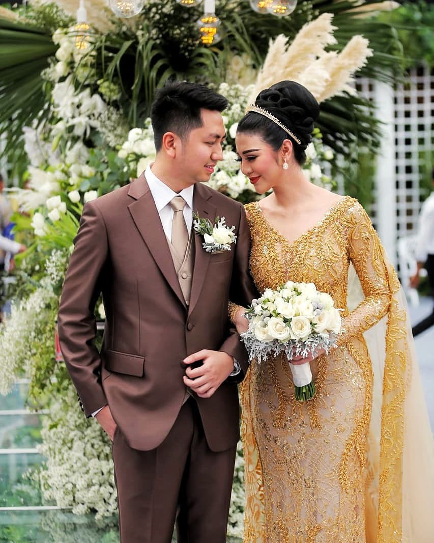 Hoa hậu đẹp nhất thế giới năm 2016 lộng lẫy hút hồn trong đám cưới với con trai cựu thống đốc-2