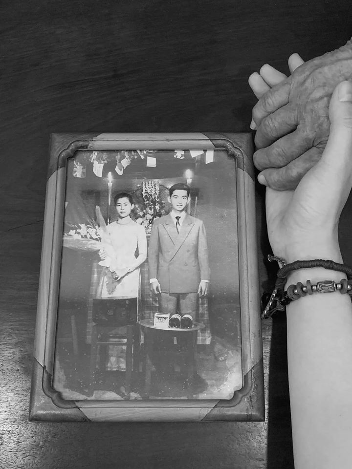 Angela Phương Trinh kể chuyện xúc động về bà ngoại: Bán xôi nuôi con cháu từ 18 đến nay 81 tuổi-2